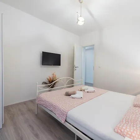 公寓 Lanare *